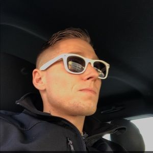 Meet your Posher, Joseph